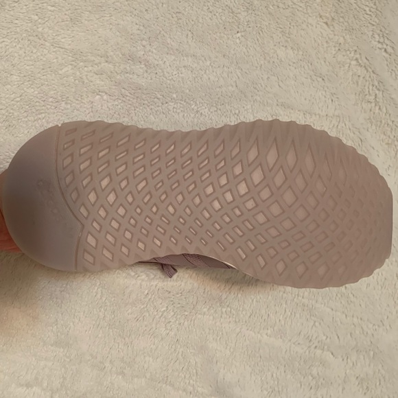 Light purple Adidas - Picture 6 of 11